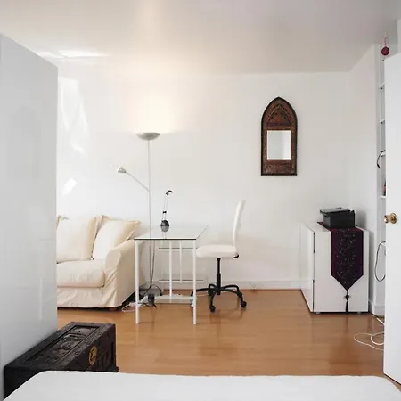 Richard Lenoir - 2 Adults Apartment *