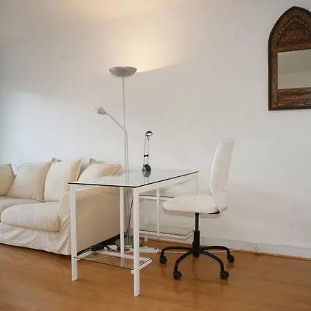 Richard Lenoir - 2 Adults Apartment Paris